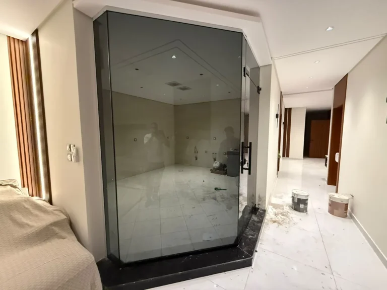 شاور زجاج سيكوريت بالمقاس