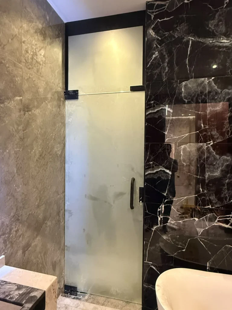شاور زجاج سيكوريت في مكة وجدة